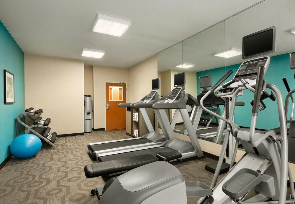 Comfort Inn & Suites Westfield Экстерьер фото