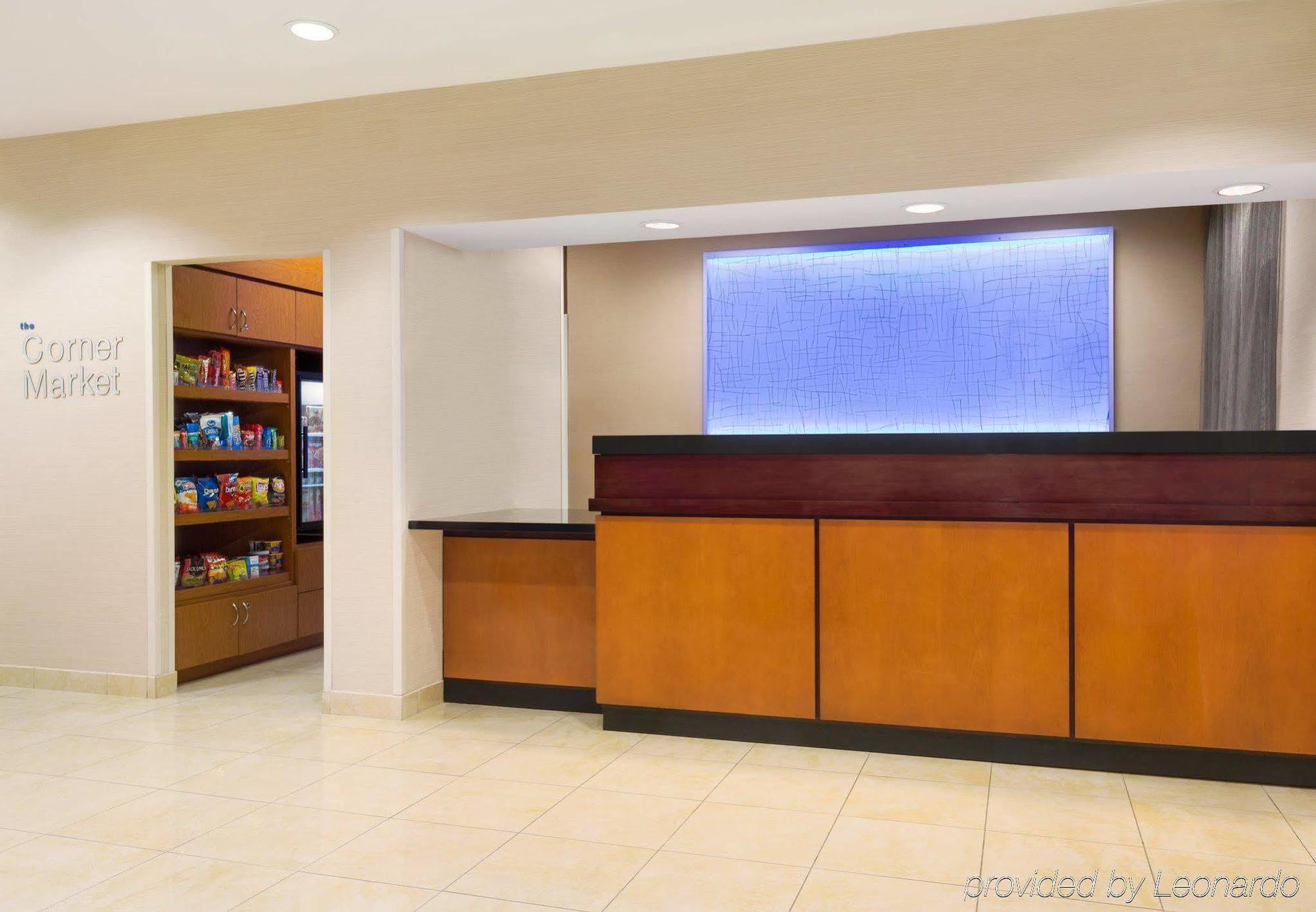 Comfort Inn & Suites Westfield Экстерьер фото